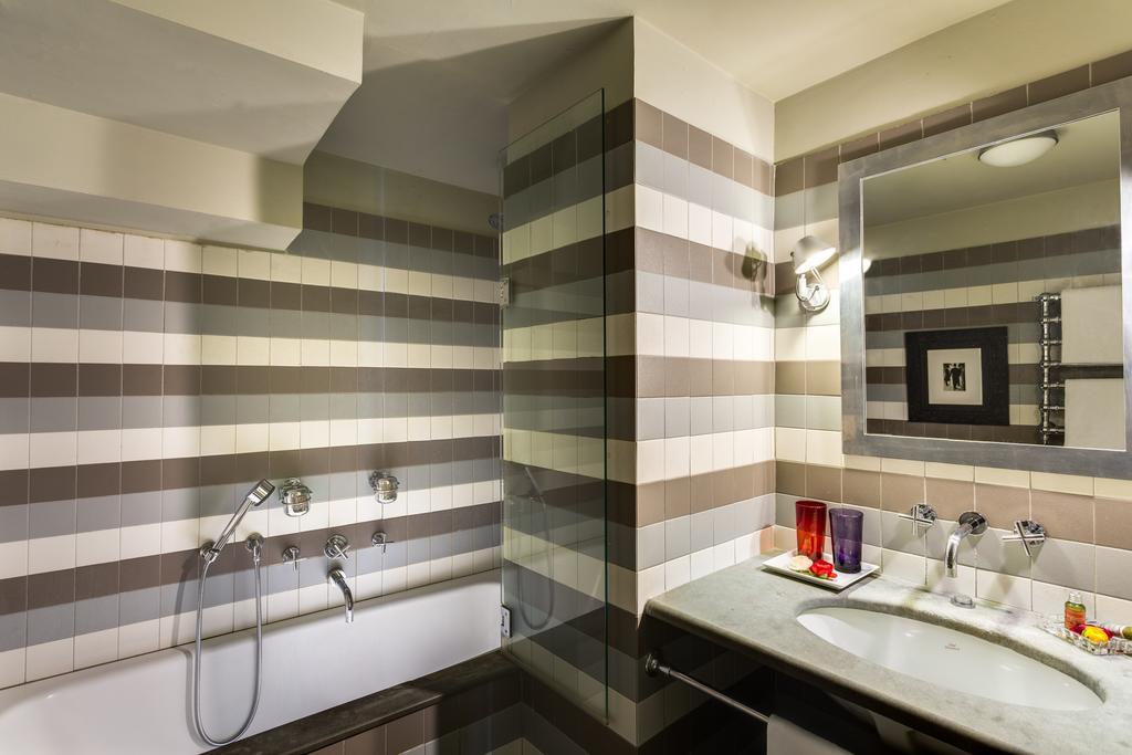 Casa Heberart Guest House Sistina Rome Bagian luar foto